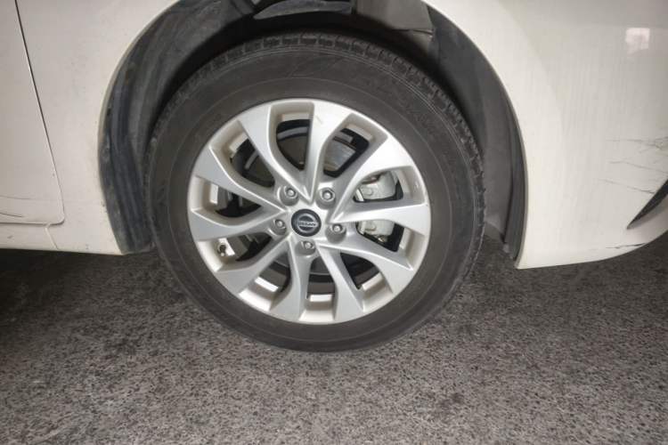 Used Nissan Sylphy 2021 Classic 1.6XL CVT Luxury Edition Right Front Wheel Hub