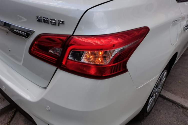 Used Nissan Sylphy 2021 Classic 1.6XE CVT Exclusive Edition Right Rear Taillight