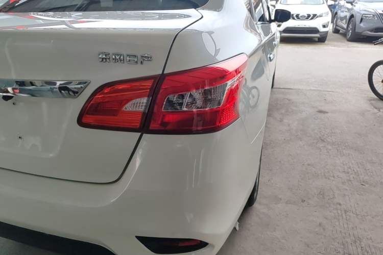 Used Nissan Sylphy 2021 Classic 1.6XL CVT Luxury Edition Right Rear Taillight