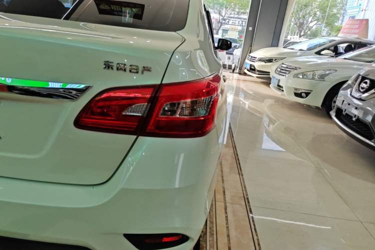 Used Nissan Sylphy 2021 Classic 1.6XL CVT Luxury Edition Right Rear Taillight