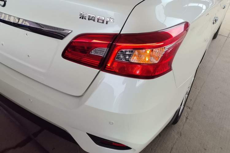 Used Nissan Sylphy 2021 Classic 1.6XE CVT Comfort Edition Right Rear Taillight