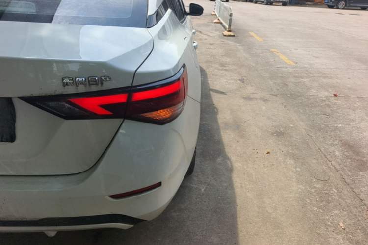 Used Nissan Sylphy 2021 1.6L XL CVT Enjoyment Edition Right Rear Taillight