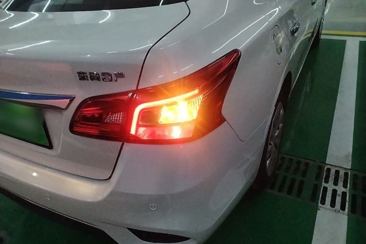 Used Nissan Sylphy 2021 Classic 1.6XE CVT Comfort Edition Right Rear Taillight