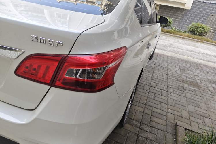 Used Nissan Sylphy 2021 Classic 1.6XE CVT Comfort Edition Right Rear Taillight