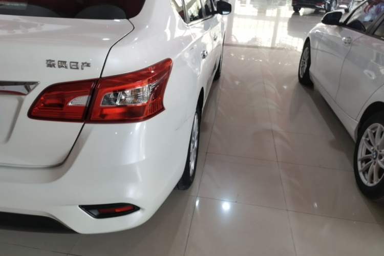 Used Nissan Sylphy 2021 Classic 1.6XL CVT Luxury Edition Right Rear Taillight