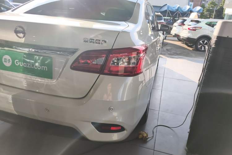 Used Nissan Sylphy 2021 Classic 1.6XL CVT Luxury Edition Right Rear Taillight