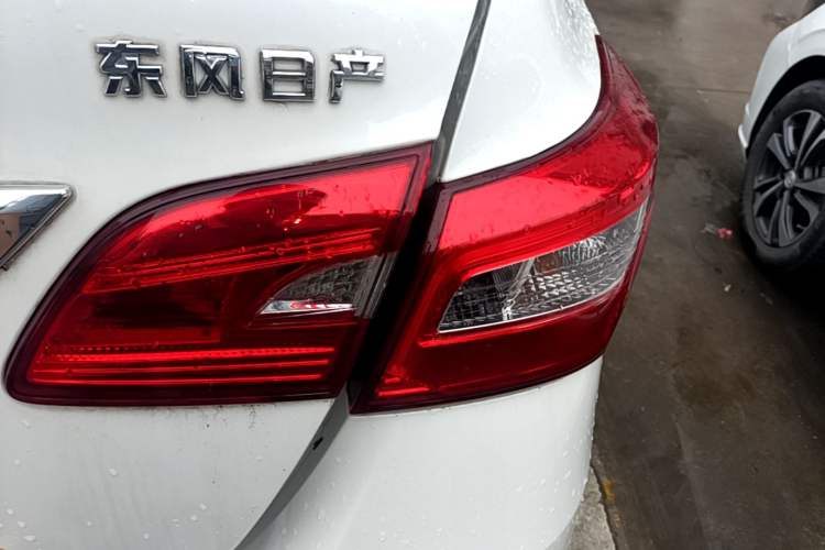Used Nissan Sylphy 2021 Classic 1.6XL CVT Luxury Edition Right Rear Taillight