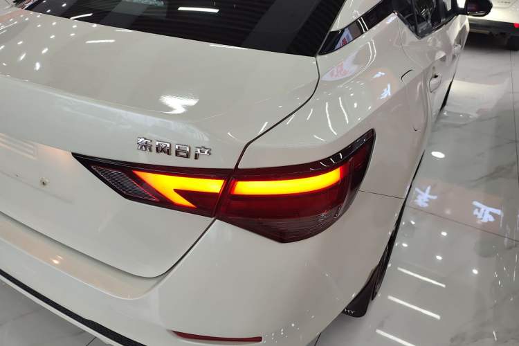 Used Nissan Sylphy 2021 1.6L XL CVT Enjoyment Edition Right Rear Taillight
