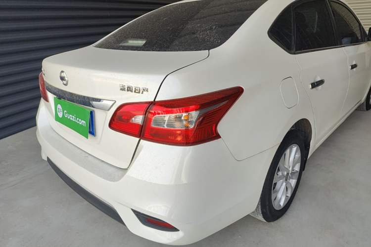Used Nissan Sylphy 2021 Classic 1.6XE CVT Comfort Edition Right Rear Taillight
