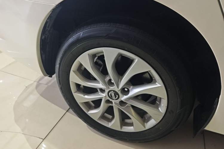 Used Nissan Sylphy 2021 Classic 1.6XL CVT Luxury Edition Right Rear Wheel Hub