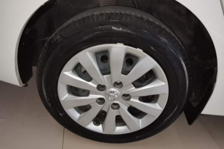 Used Nissan Sylphy 2021 Classic 1.6XE CVT Comfort Edition Right Rear Wheel Hub