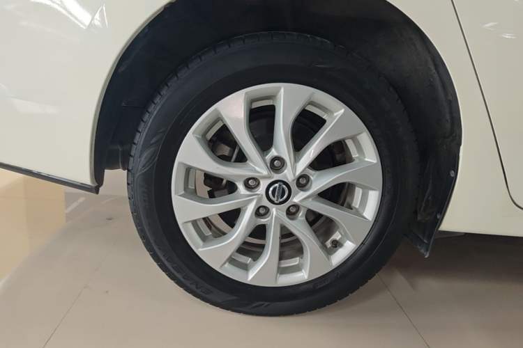 Used Nissan Sylphy 2021 Classic 1.6XL CVT Luxury Edition Right Rear Wheel Hub