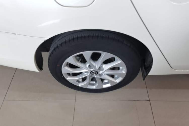 Used Nissan Sylphy 2021 Classic 1.6XL CVT Luxury Edition Right Rear Wheel Hub