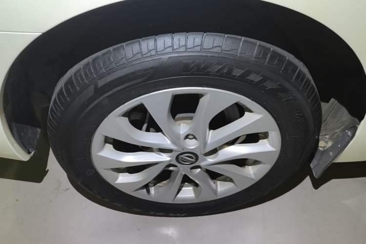 Used Nissan Sylphy 2021 Classic 1.6XL CVT Luxury Edition Right Rear Wheel Hub