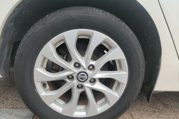 Used Nissan Sylphy 2021 Classic 1.6XL CVT Luxury Edition Right Rear Wheel Hub
