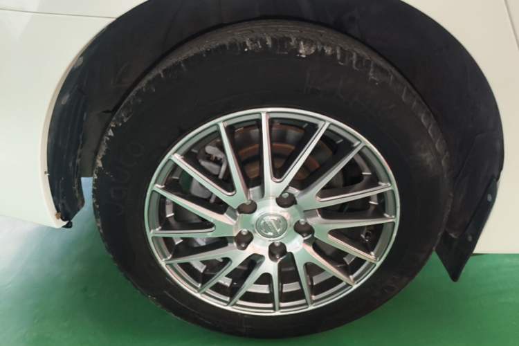 Used Nissan Sylphy 2021 Classic 1.6XL CVT Luxury Edition Right Rear Wheel Hub