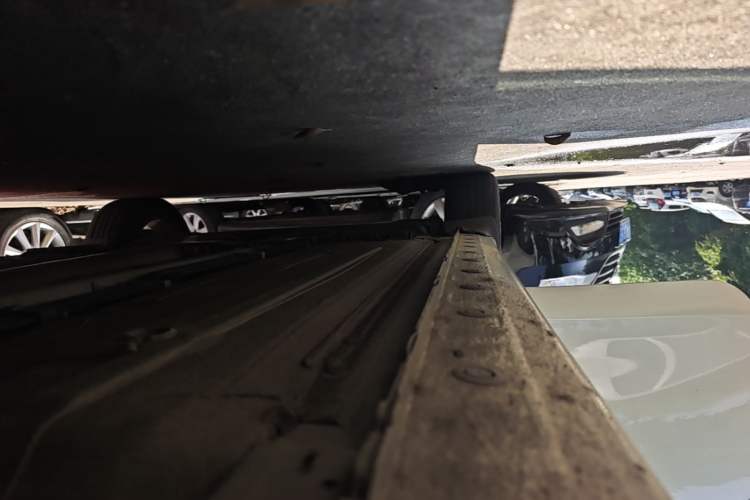 Used Nissan Sylphy 2021 Classic 1.6XL CVT Luxury Edition Right Side Sill