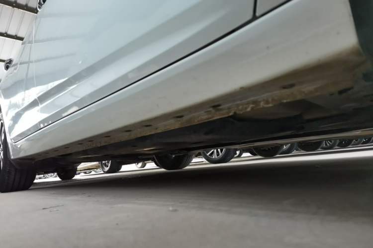 Used Nissan Sylphy 2021 1.6L XL CVT Enjoyment Edition Right Side Sill