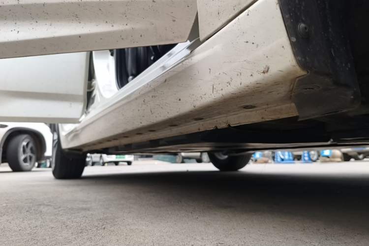 Used Nissan Sylphy 2021 1.6L XL CVT Enjoyment Edition Right Side Sill