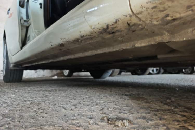 Used Nissan Sylphy 2021 Classic 1.6XE CVT Comfort Edition Right Side Sill