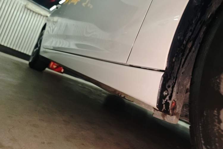 Used Nissan Sylphy 2021 1.6L XL CVT Enjoyment Edition Right Side Sill