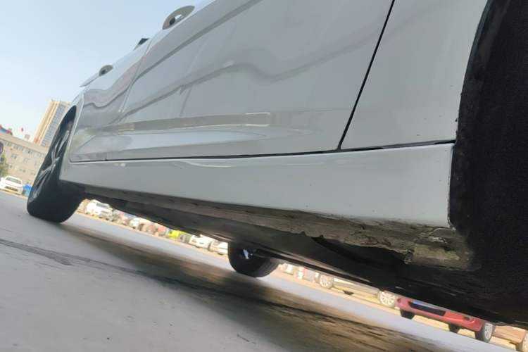 Used Nissan Sylphy 2021 1.6L XL CVT Enjoyment Edition Right Side Sill