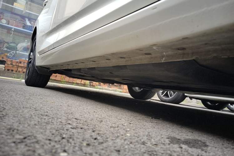 Used Nissan Sylphy 2021 1.6L XL CVT Enjoyment Edition Right Side Sill