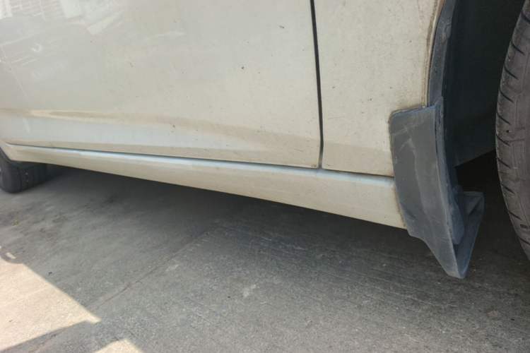 Used Nissan Sylphy 2021 1.6L XL CVT Enjoyment Edition Right Side Sill