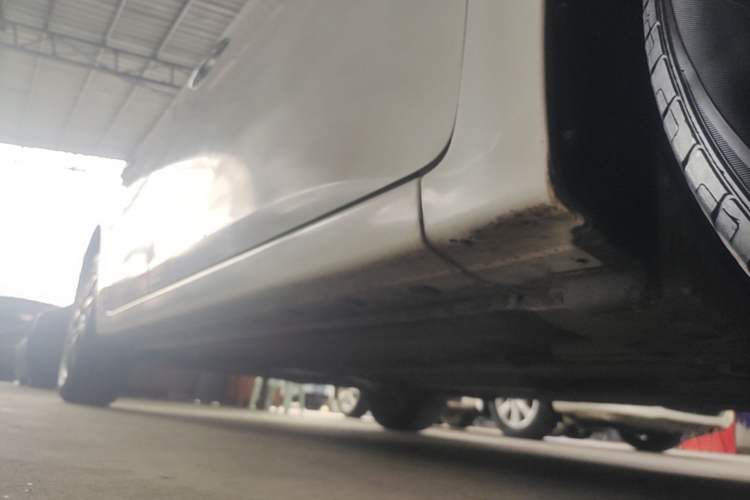 Used Nissan Sylphy 2021 Classic 1.6XE CVT Comfort Edition Right Side Sill