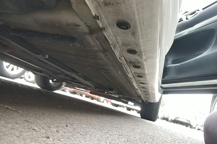 Used Nissan Sylphy 2021 Classic 1.6XL CVT Luxury Edition Right Side Sill