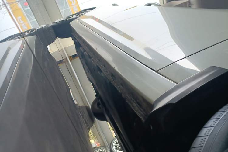Used Nissan Sylphy 2021 1.6L XL CVT Enjoyment Edition Right Side Sill
