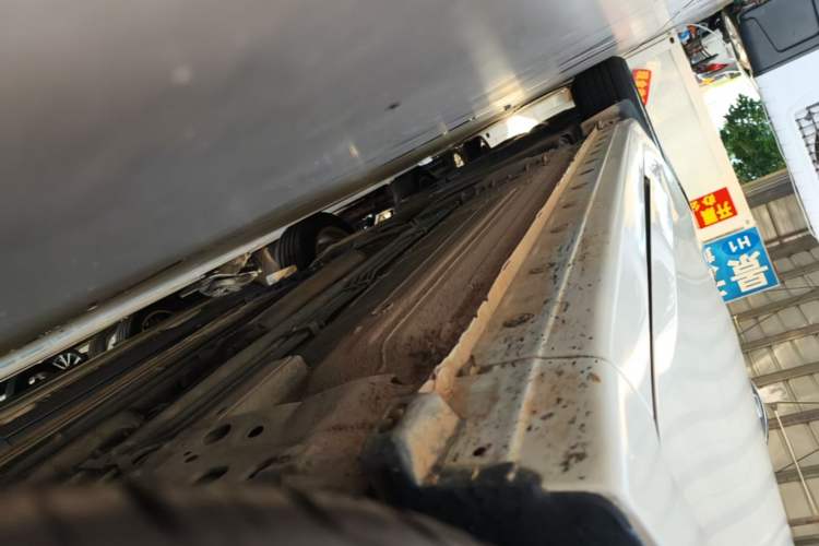 Used Nissan Sylphy 2021 Classic 1.6XL CVT Luxury Edition Right Side Sill