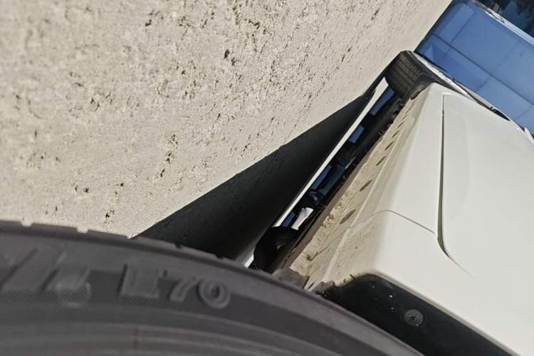 Used Nissan Sylphy 2021 Classic 1.6XL CVT Luxury Edition Right Side Sill