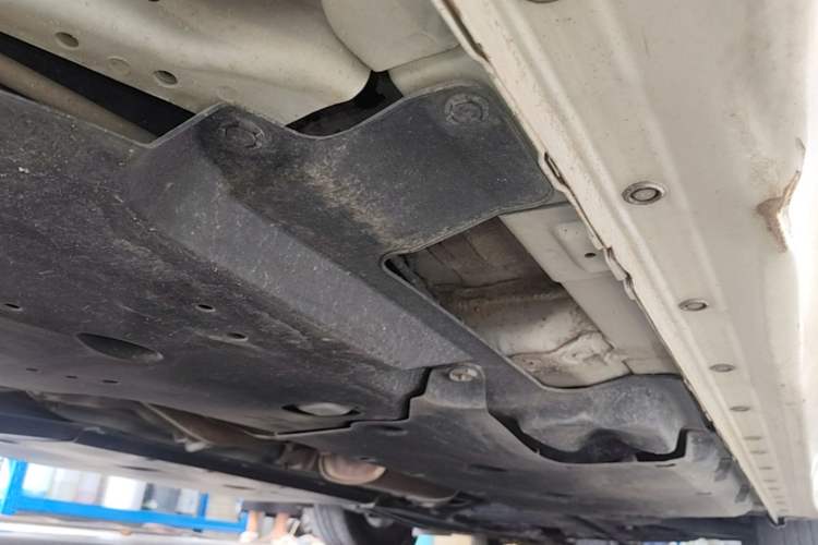 Used Nissan Sylphy 2021 1.6L XL CVT Enjoyment Edition Right Side Sill