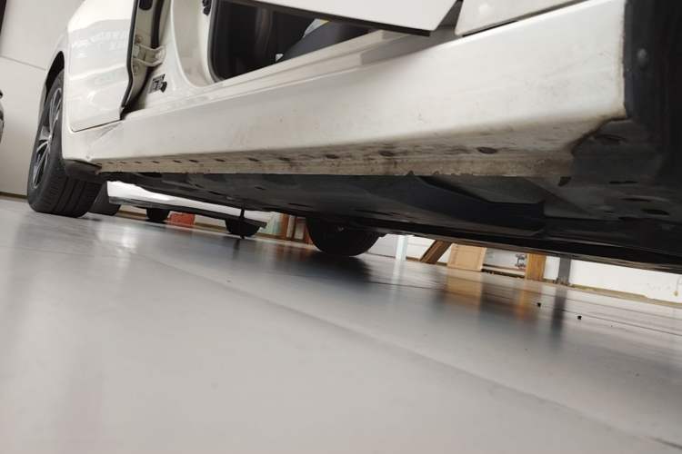 Used Nissan Sylphy 2021 1.6L XL CVT Enjoyment Edition Right Side Sill