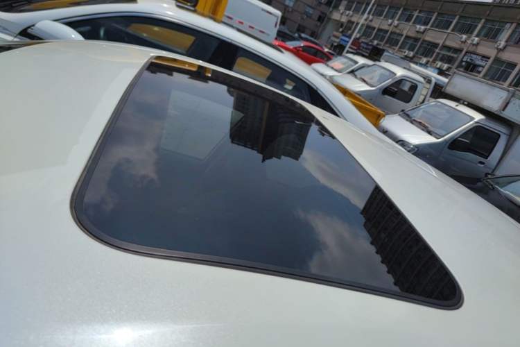 Used Nissan Sylphy 2021 1.6L XL CVT Enjoyment Edition Roof