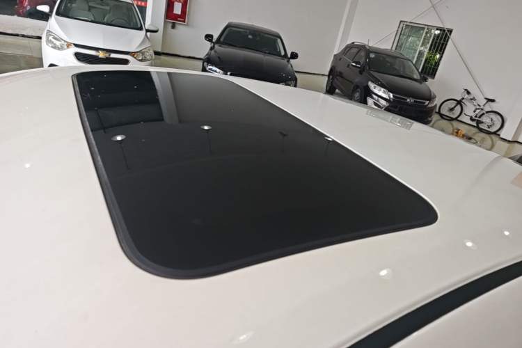 Used Nissan Sylphy 2021 1.6L XL CVT Enjoyment Edition Roof
