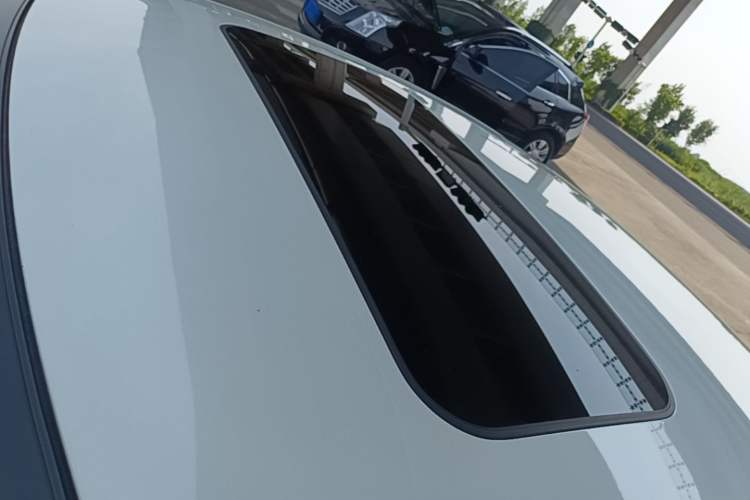 Used Nissan Sylphy 2021 Classic 1.6XL CVT Luxury Edition Roof
