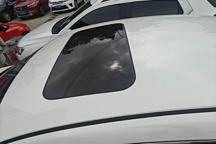 Used Nissan Sylphy 2021 Classic 1.6XL CVT Luxury Edition Roof