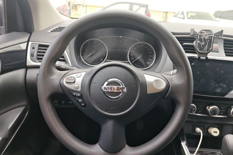 Used Nissan Sylphy 2021 Classic 1.6XL CVT Luxury Edition Steering Wheel