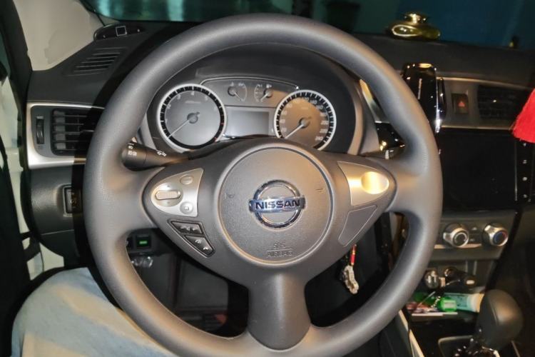 Used Nissan Sylphy 2021 Classic 1.6XL CVT Luxury Edition Steering Wheel