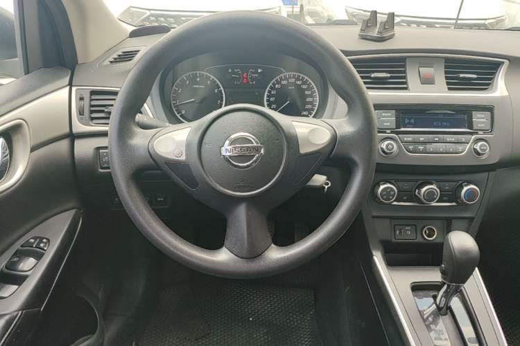 Used Nissan Sylphy 2021 Classic 1.6XE CVT Comfort Edition Steering Wheel