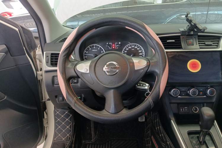 Used Nissan Sylphy 2021 Classic 1.6XE CVT Comfort Edition Steering Wheel