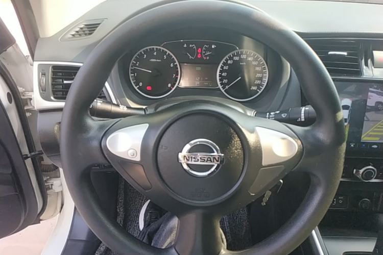 Used Nissan Sylphy 2021 Classic 1.6XE CVT Comfort Edition Steering Wheel