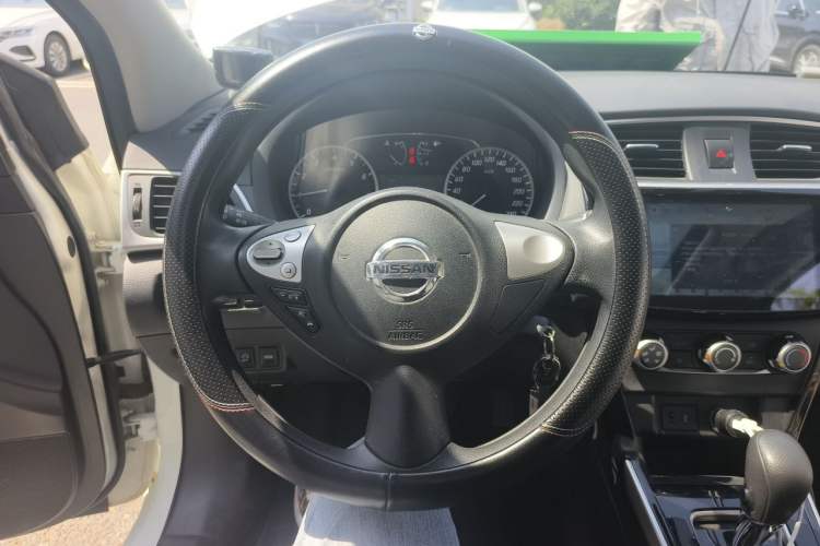 Used Nissan Sylphy 2021 Classic 1.6XL CVT Luxury Edition Steering Wheel