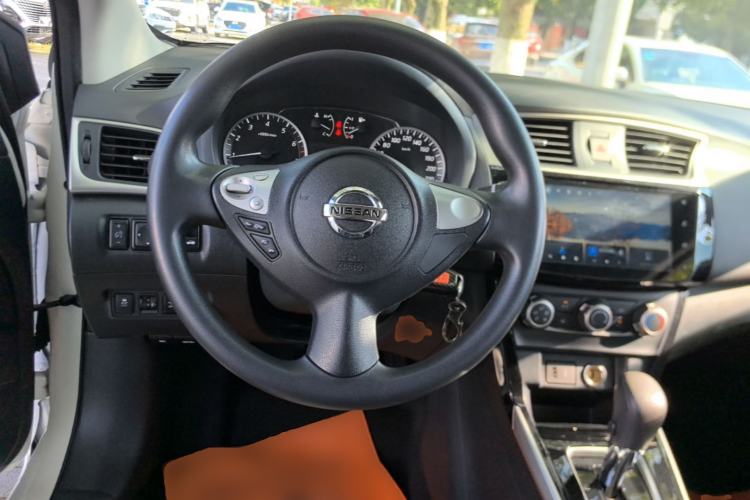 Used Nissan Sylphy 2021 Classic 1.6XL CVT Luxury Edition Steering Wheel