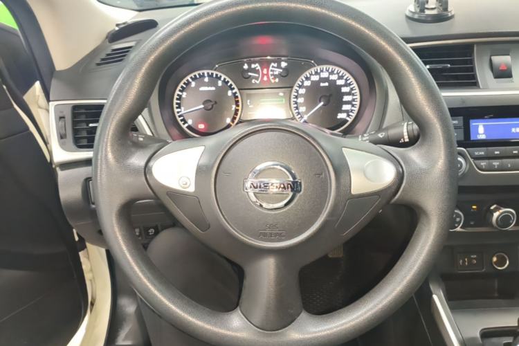 Used Nissan Sylphy 2021 Classic 1.6XL CVT Luxury Edition Steering Wheel