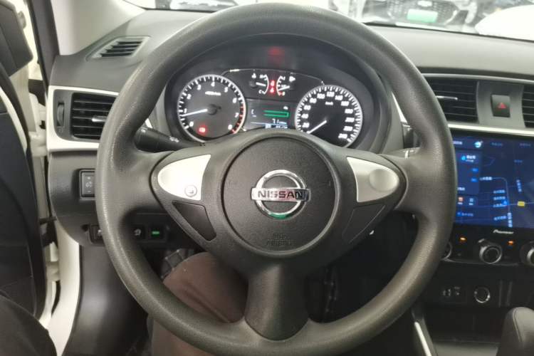 Used Nissan Sylphy 2021 Classic 1.6XE CVT Comfort Edition Steering Wheel