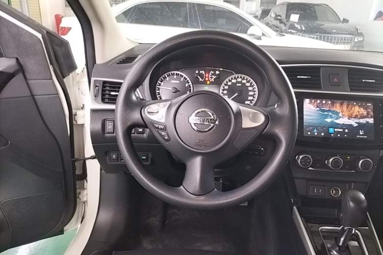 Used Nissan Sylphy 2021 Classic 1.6XL CVT Luxury Edition Steering Wheel