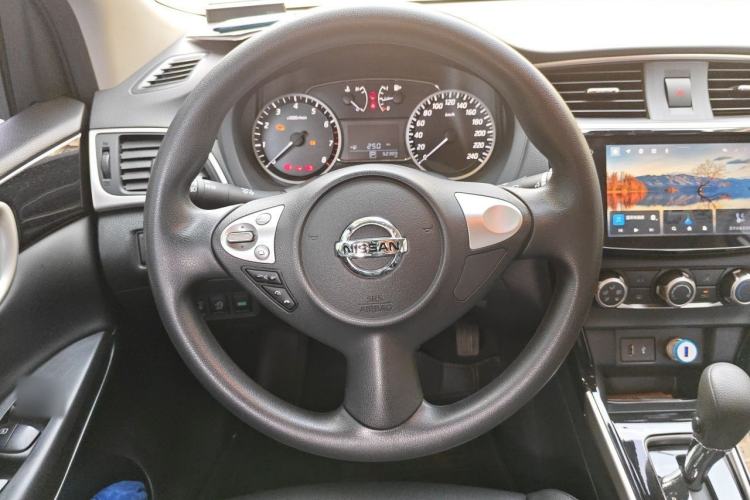 Used Nissan Sylphy 2021 Classic 1.6XL CVT Luxury Edition Steering Wheel